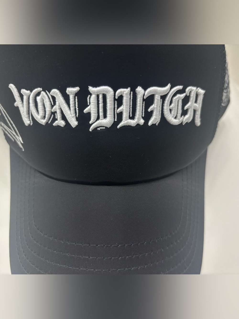 Von Dutch Black Satin Embroidered Trucker Hat Y2K Mesh Snapback NWT - Picture 7 of 9